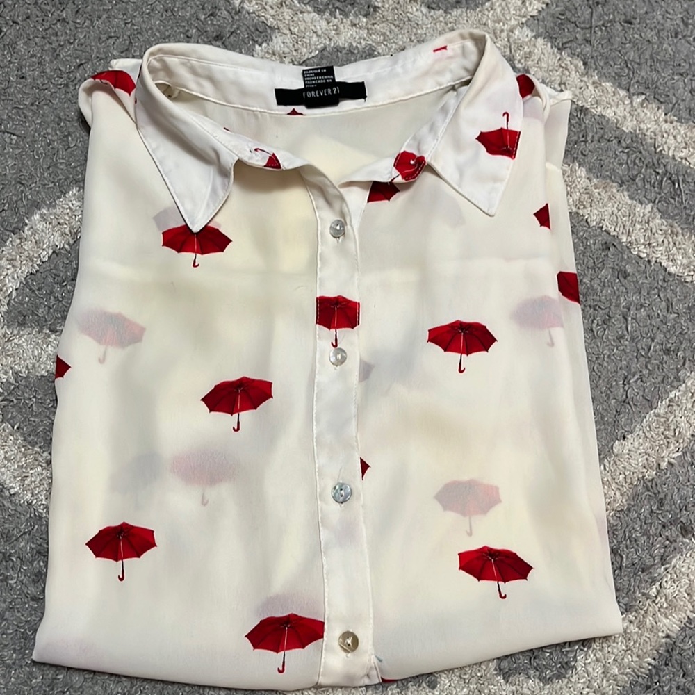 Cute red umbrella printed button up